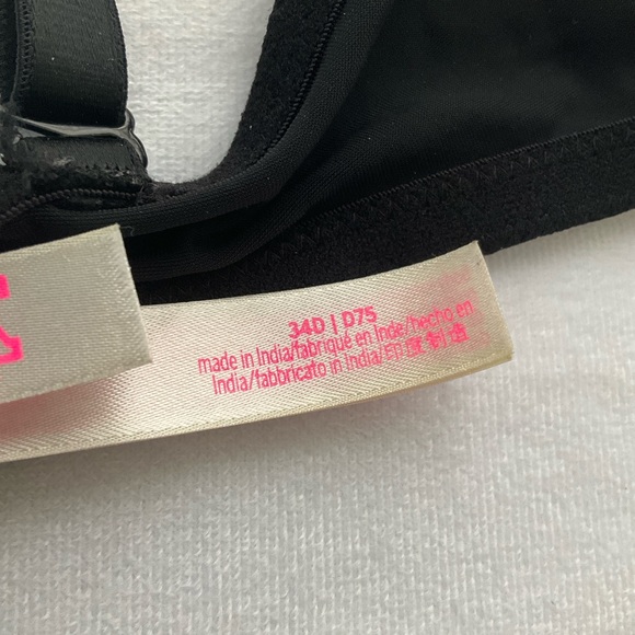 PINK Victoria's Secret Black 34D Bra with Subtle Pink Detail - Picture 8 of 12